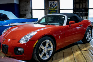 2008 PONTIAC SOLSTICE GXP CONVERTIBLE detail photo 1