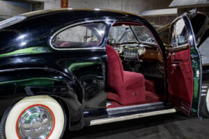 NEW – 1941 CADILLAC SERIES 62 detail photo 9